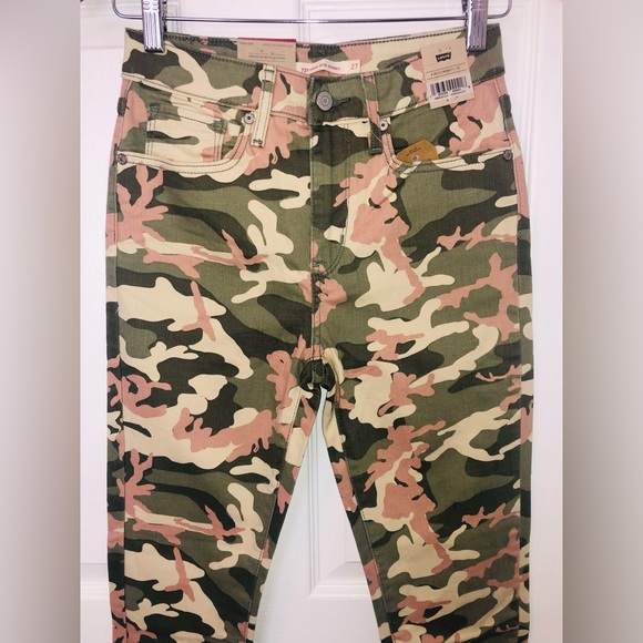 Levi’s 721 High-rise camo skinny jeans - Picture 2 of 8
